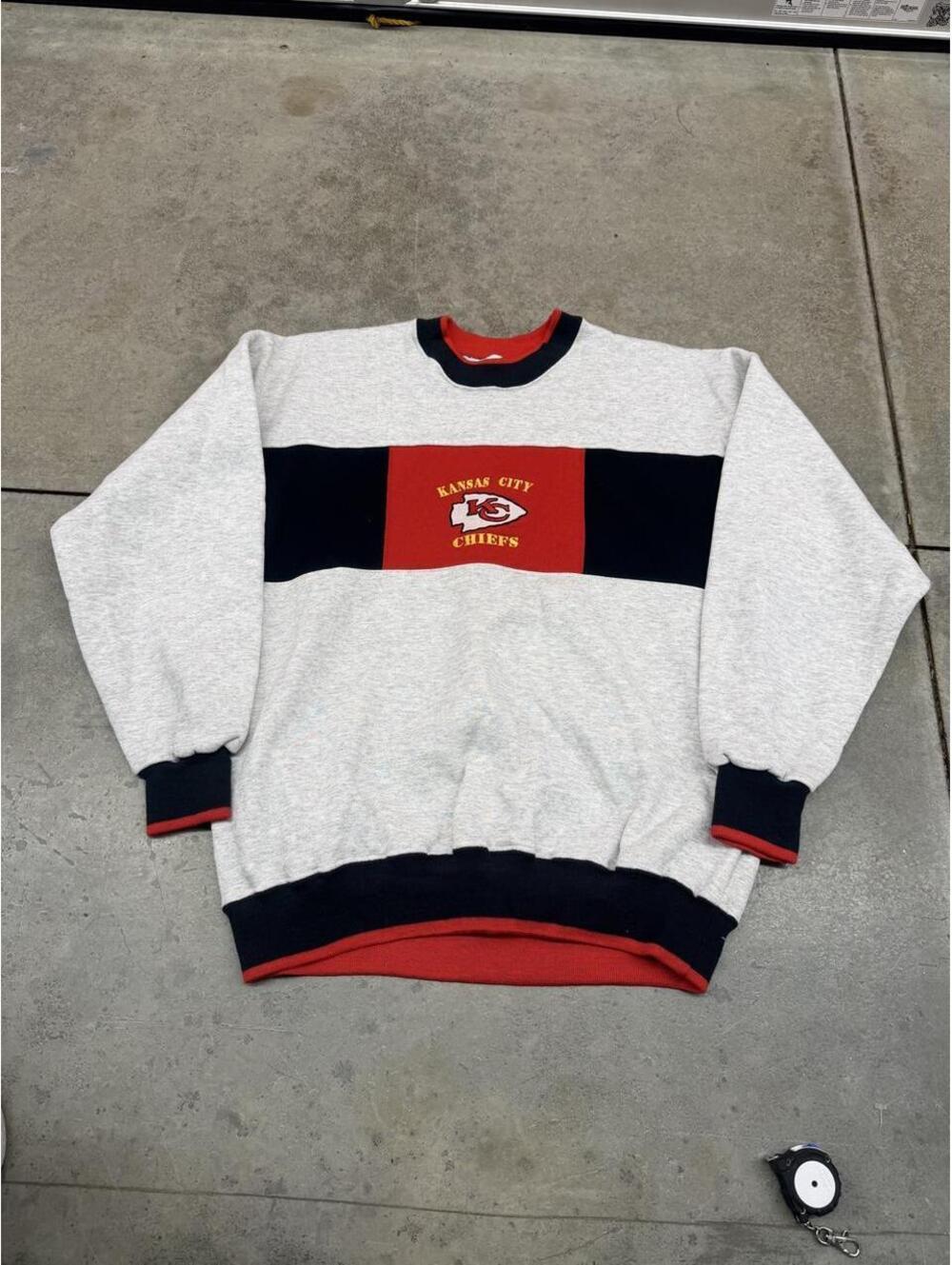 vintage kansas city chiefs doger made in usa grey crewneck size xl